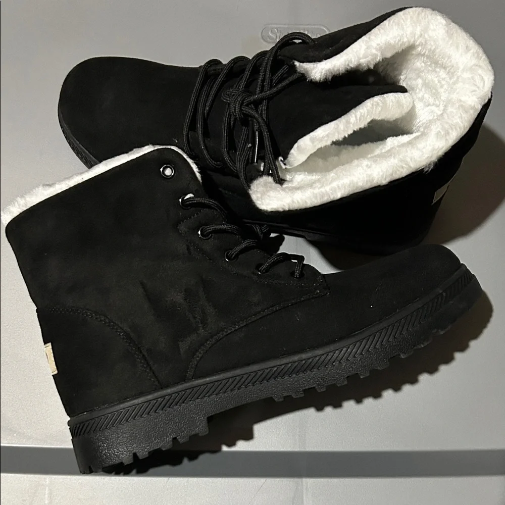 Amazon Black Lace-Up Winter Boots with White Faux-Shearling Lining